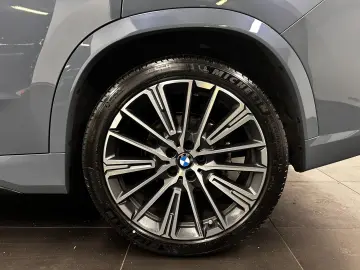BMW X1 xDrive30e M Sportpaket Head-Up DAB LED Komfor