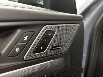 BMW X1 xDrive30e M Sportpaket Head-Up DAB LED Komfor