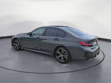 BMW 320d Automatik M SPORT Glasdach HiFi Parking Plu