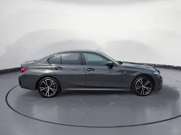 BMW 320d Automatik M SPORT Glasdach HiFi Parking Plu