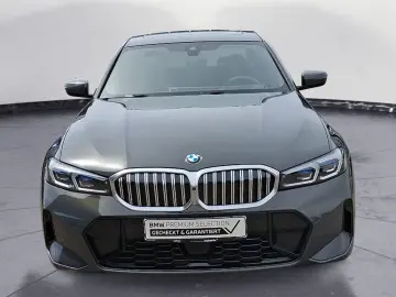BMW 320d Automatik M SPORT Glasdach HiFi Parking Plu