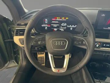 AUDI A5 Cabriolet 40 TFSI quattro S-Line  CarPlay Mat