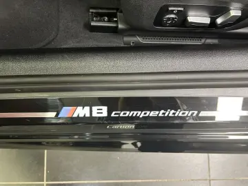 BMW M8 Cabrio Competition Paket B&W Laser DAB Nacken