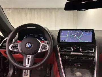 BMW M8 Cabrio Competition Paket B&W Laser DAB Nacken