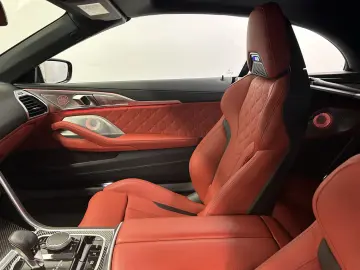 BMW M8 Cabrio Competition Paket B&W Laser DAB Nacken