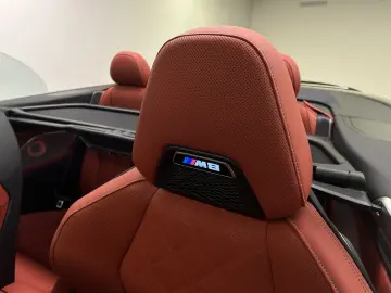 BMW M8 Cabrio Competition Paket B&W Laser DAB Nacken