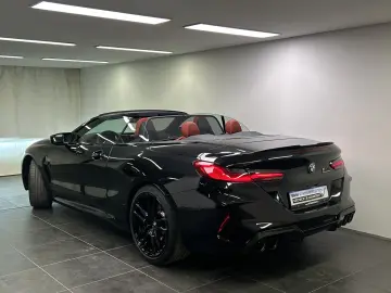 BMW M8 Cabrio Competition Paket B&W Laser DAB Nacken