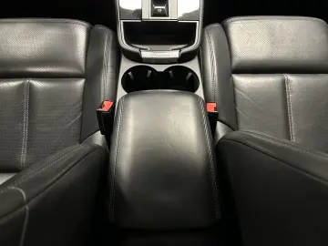 PORSCHE Macan S S Bose Pano. AHK DAB LED RFK PDC