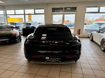 PORSCHE Taycan 4 Cross Turismo Beifahrerdisplay ACC HUD