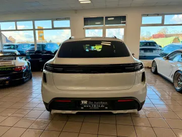 PORSCHE Macan Turbo InnoDrive OffroadDesign SCP Keyless