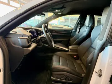 PORSCHE Macan Turbo InnoDrive OffroadDesign SCP Keyless