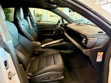 PORSCHE Macan Turbo InnoDrive OffroadDesign SCP Keyless