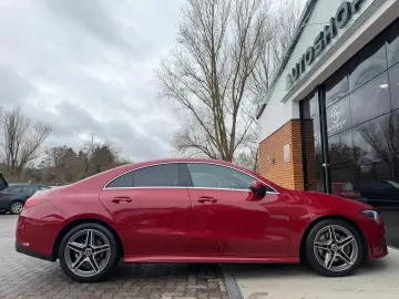 MERCEDES-BENZ CLA 200 AMG-Line ALCANTARA CAM LED