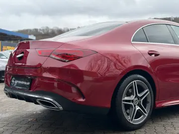 MERCEDES-BENZ CLA 200 AMG-Line ALCANTARA CAM LED
