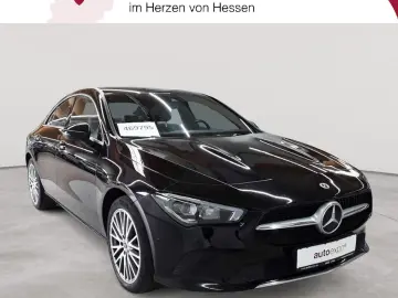 MERCEDES-BENZ CLA 200d 8G-Progressive BusiP LED KAM