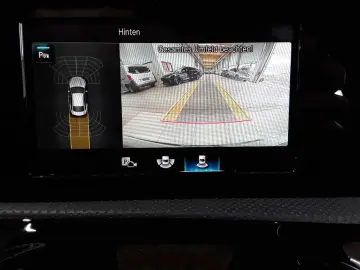 MERCEDES-BENZ CLA 200d 8G-Progressive BusiP LED KAM