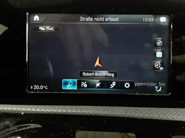 MERCEDES-BENZ CLA 200d 8G-Progressive BusiP LED KAM