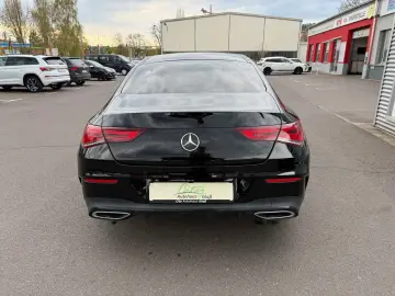 MERCEDES-BENZ CLA 200 AMG Night LED Navi SHZ RFK