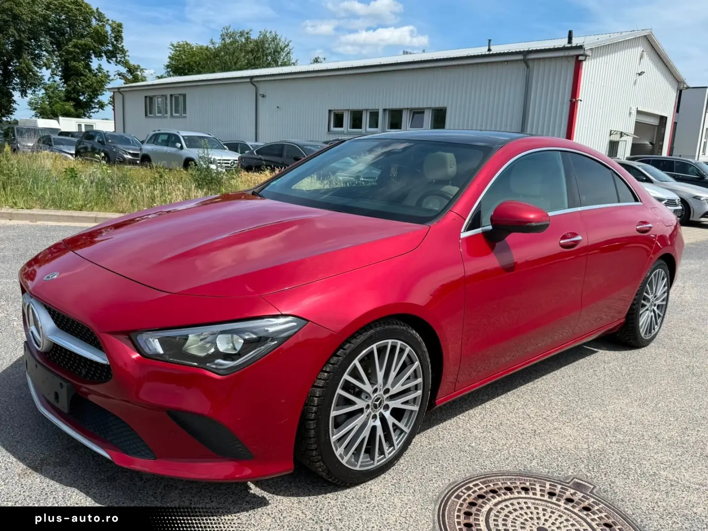 MERCEDES-BENZ CLA 180  Beige PANO AMBIENTE MBUX
