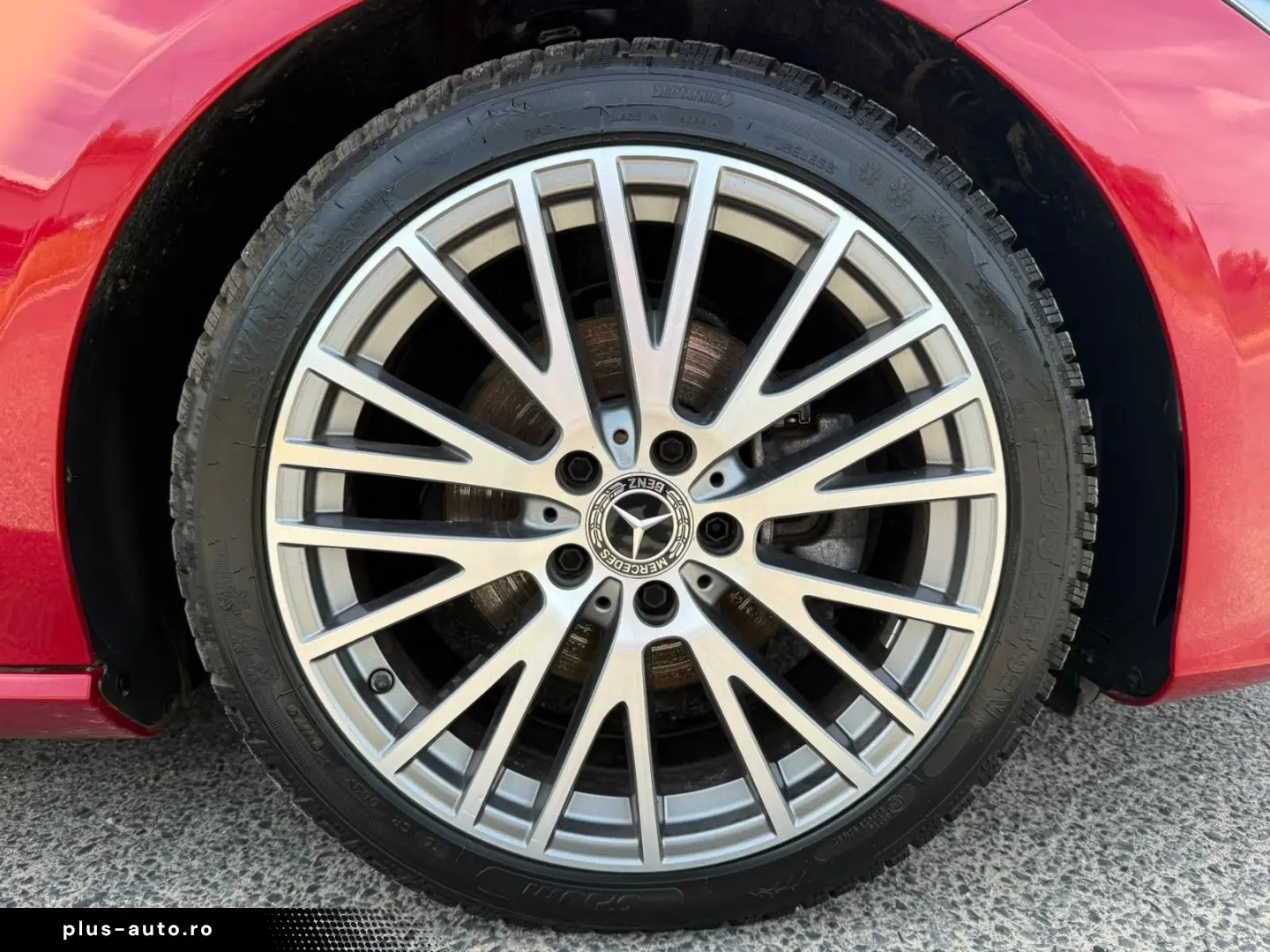 MERCEDES-BENZ CLA 180  Beige PANO AMBIENTE MBUX