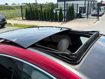 MERCEDES-BENZ CLA 180  Beige PANO AMBIENTE MBUX