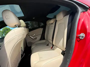 MERCEDES-BENZ CLA 180  Beige PANO AMBIENTE MBUX