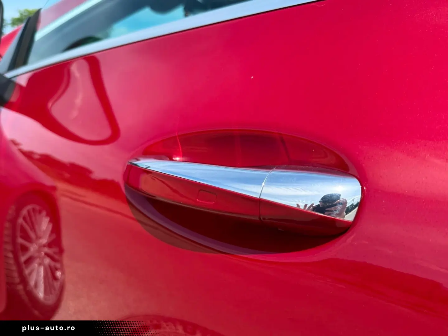 MERCEDES-BENZ CLA 180  Beige PANO AMBIENTE MBUX