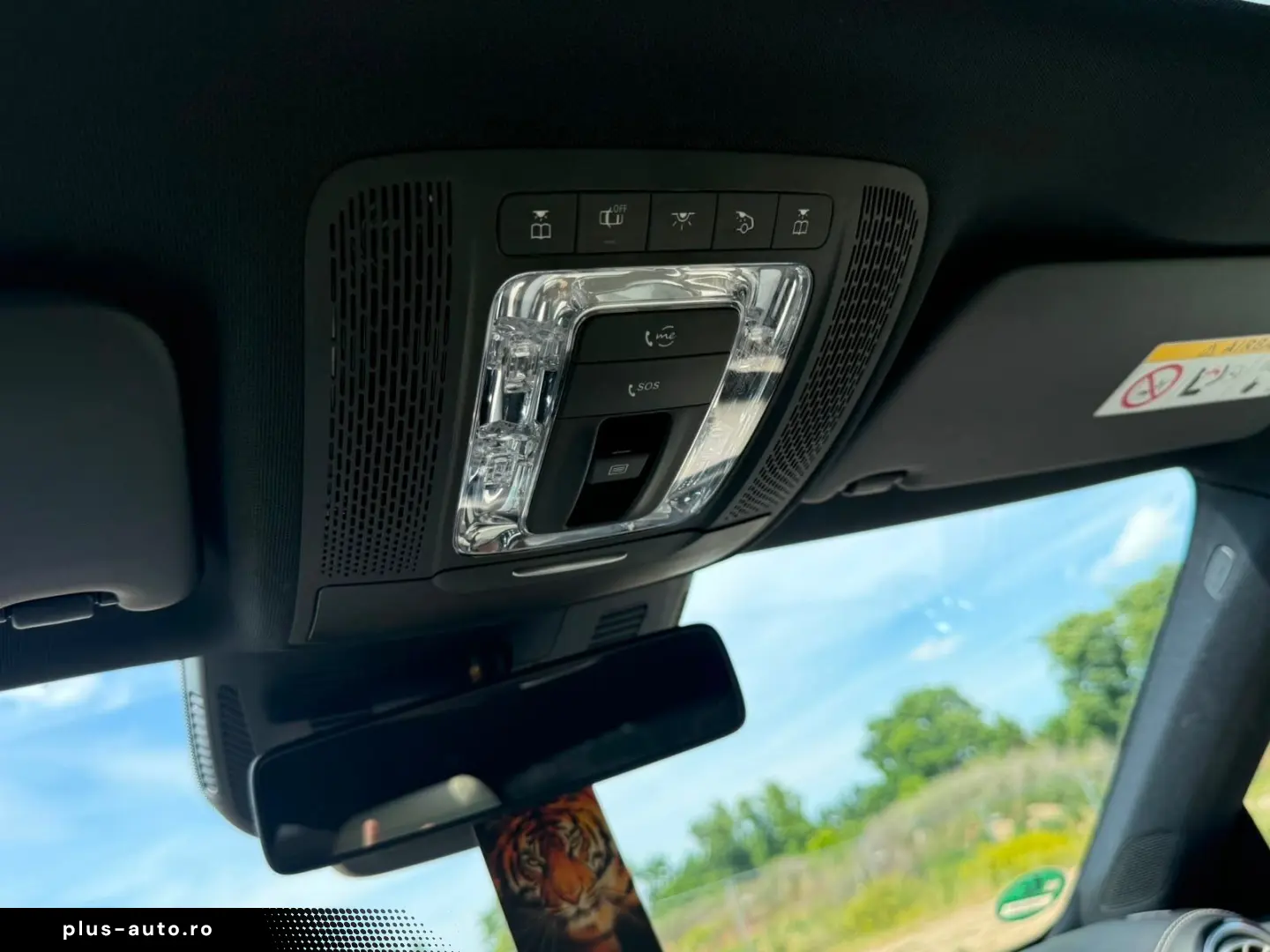 MERCEDES-BENZ CLA 180  Beige PANO AMBIENTE MBUX
