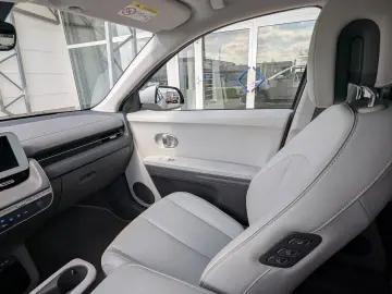 HYUNDAI IONIQ 5 Elektro Allrad (4WD) 72 6kWh Batt.  UNIQ