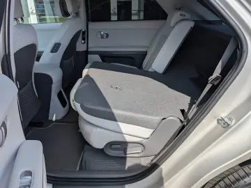 HYUNDAI IONIQ 5 Elektro Allrad (4WD) 72 6kWh Batt.  UNIQ