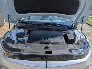 HYUNDAI IONIQ 5 Elektro Allrad (4WD) 72 6kWh Batt.  UNIQ