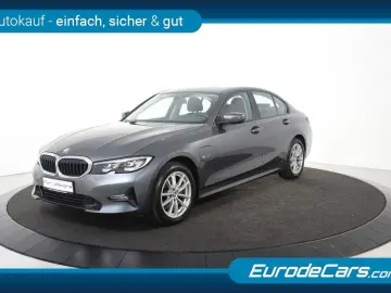 BMW 320e Limosine  1.Hand Navi Kamera AHK DAB