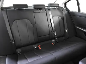 BMW 320e Limosine  1.Hand Navi Kamera AHK DAB
