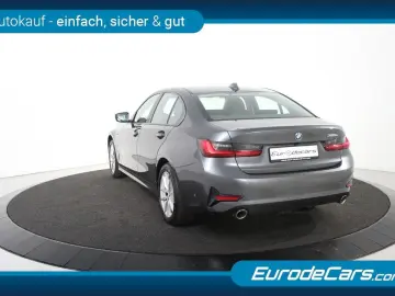 BMW 320e Limosine  1.Hand Navi Kamera AHK DAB