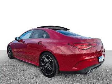 MERCEDES-BENZ CLA 200 AMG-LINE DESIGNO PANO BURMESTER KAMERA