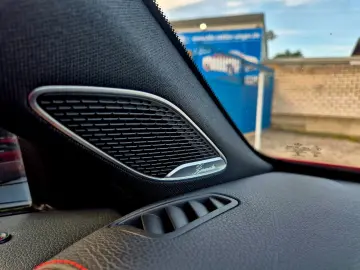 MERCEDES-BENZ CLA 200 AMG-LINE DESIGNO PANO BURMESTER KAMERA