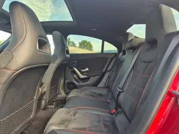 MERCEDES-BENZ CLA 200 AMG-LINE DESIGNO PANO BURMESTER KAMERA
