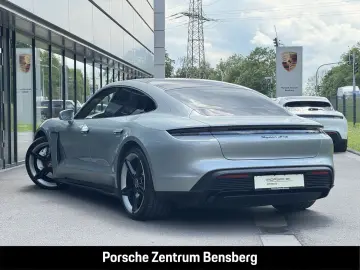 PORSCHE Taycan GTS