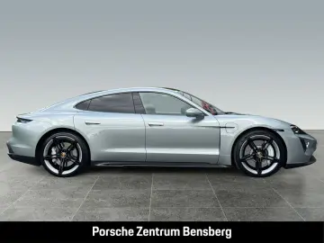 PORSCHE Taycan GTS