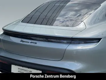 PORSCHE Taycan GTS
