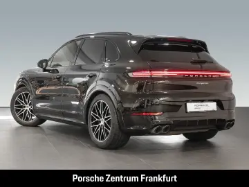 PORSCHE Cayenne Head-Up Surround-View Luftfederung PASM
