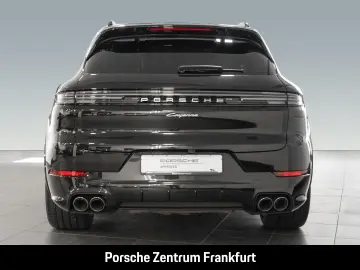 PORSCHE Cayenne Head-Up Surround-View Luftfederung PASM