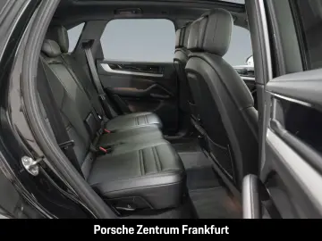 PORSCHE Cayenne Head-Up Surround-View Luftfederung PASM