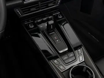 PORSCHE 911 Carrera 4 GTS Cabrio   Leder 930  PDCC  Lift