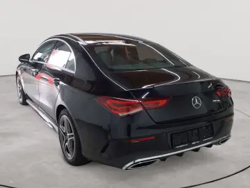 MERCEDES-BENZ CLA 180 d 8G-DCT AMG Line NAVI LED PDC