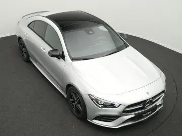 MERCEDES-BENZ CLA 180 AMG-Line Cpe LED Pano Night MBUX