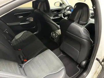 MERCEDES-BENZ C300 AMG Line  C63 AMG STYLE BURM 20  1.HAND