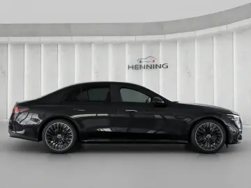 MERCEDES-BENZ E 200 AMG Night-Paket SUPERSCREEN DIS …