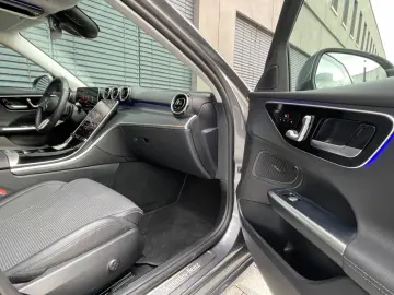 MERCEDES-BENZ C 220d Lim 360  TOTWINKEL SpurAss LED AHK CAM