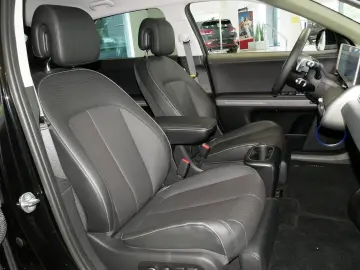 HYUNDAI Ioniq 5 72 6  kWh Uniq 4WD Relax Leder LED Navi